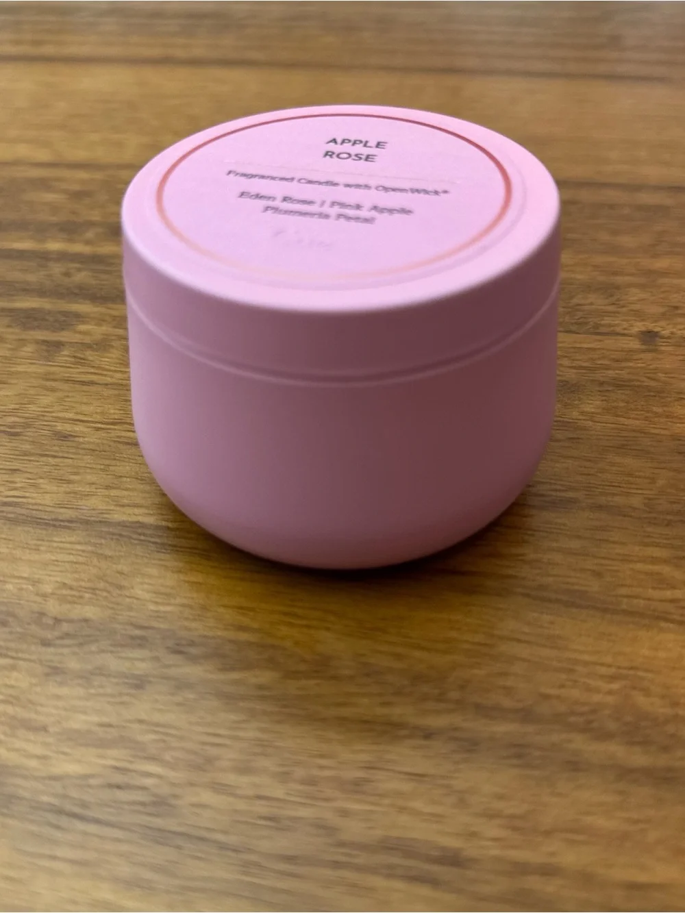 Cue Pink Apple Rose Scented Candle